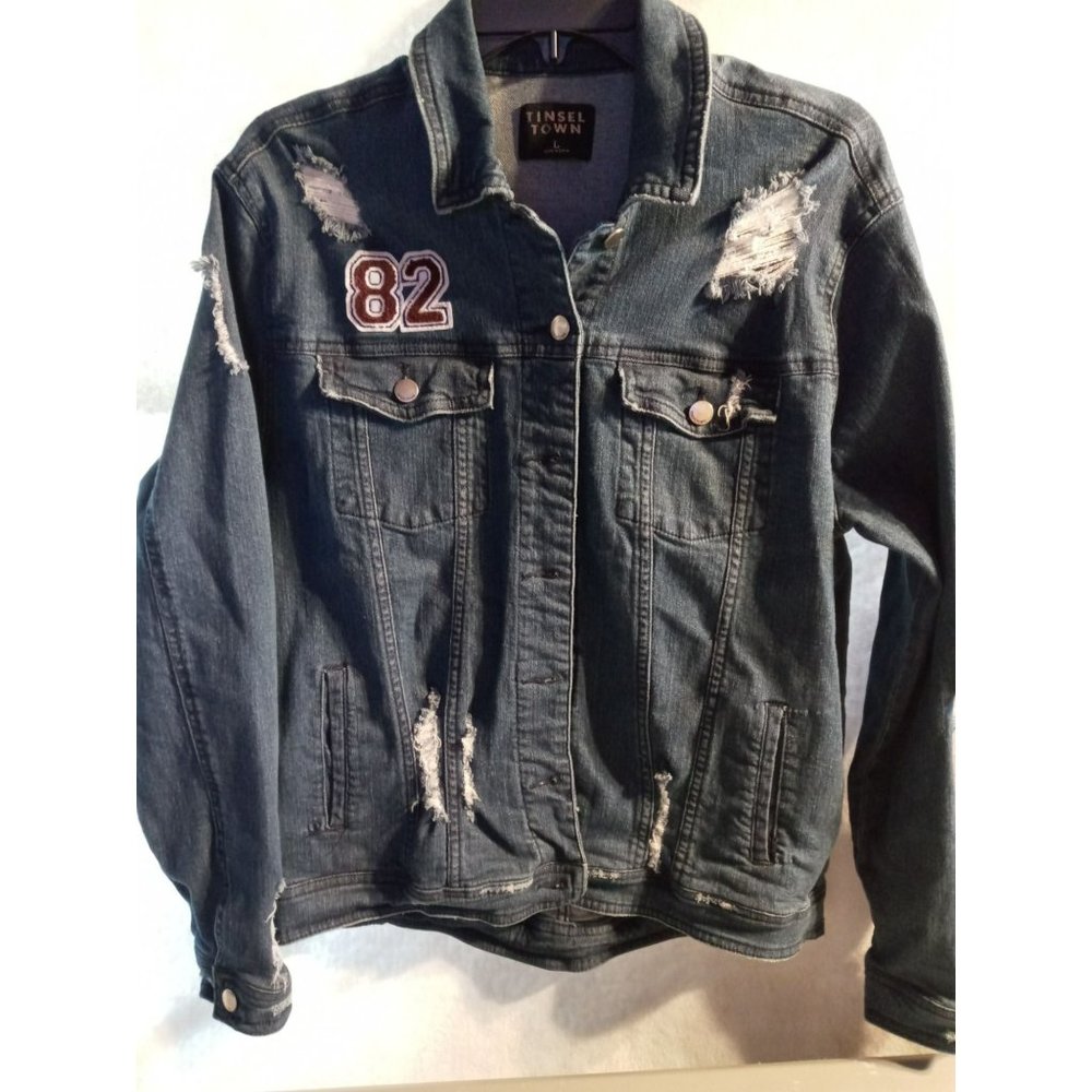 Tinseltown 82 Jean distressed jacket size large